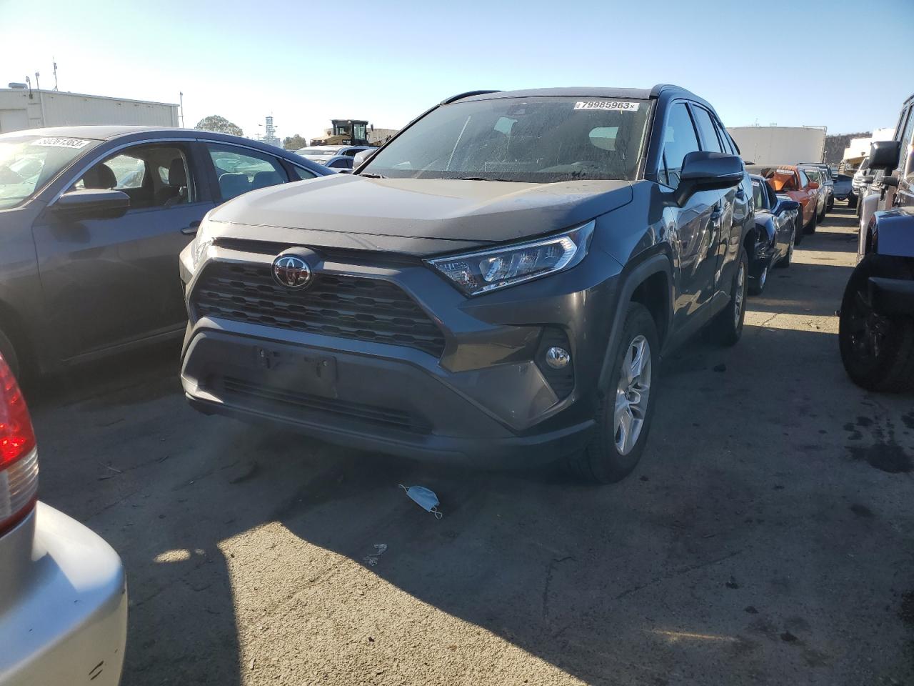 Image 1 of 2019 TOYOTA RAV4 XLE 2019 with VIN 2T3W1RFVXKW021824