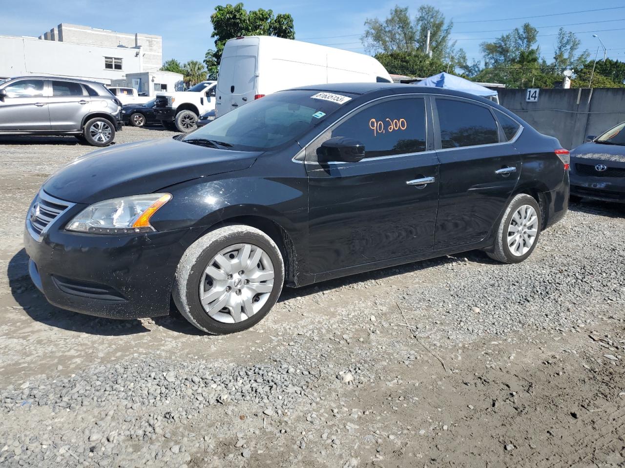 Изображение 2013 NISSAN SENTRA S 2013