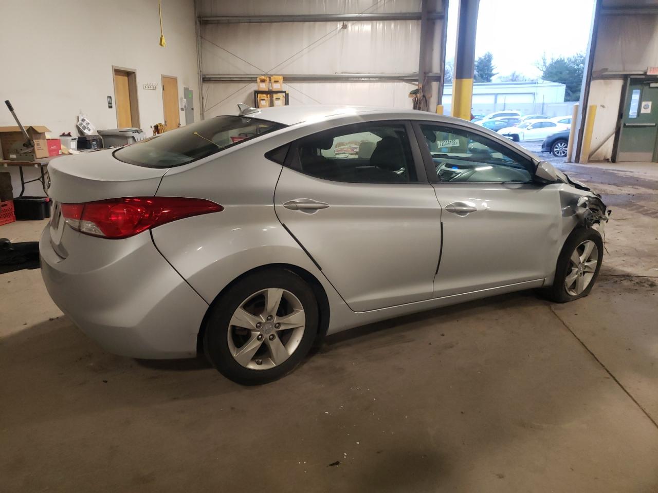 Image 3 of 2012 HYUNDAI ELANTRA GLS 2012 with VIN 5NPDH4AE9CH125436