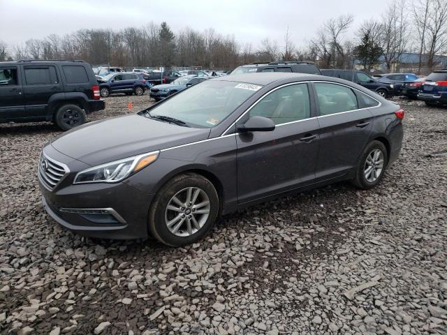 Obraz 1 z 2015 HYUNDAI SONATA SE 2015 z VIN 5NPE24AF5FH213774