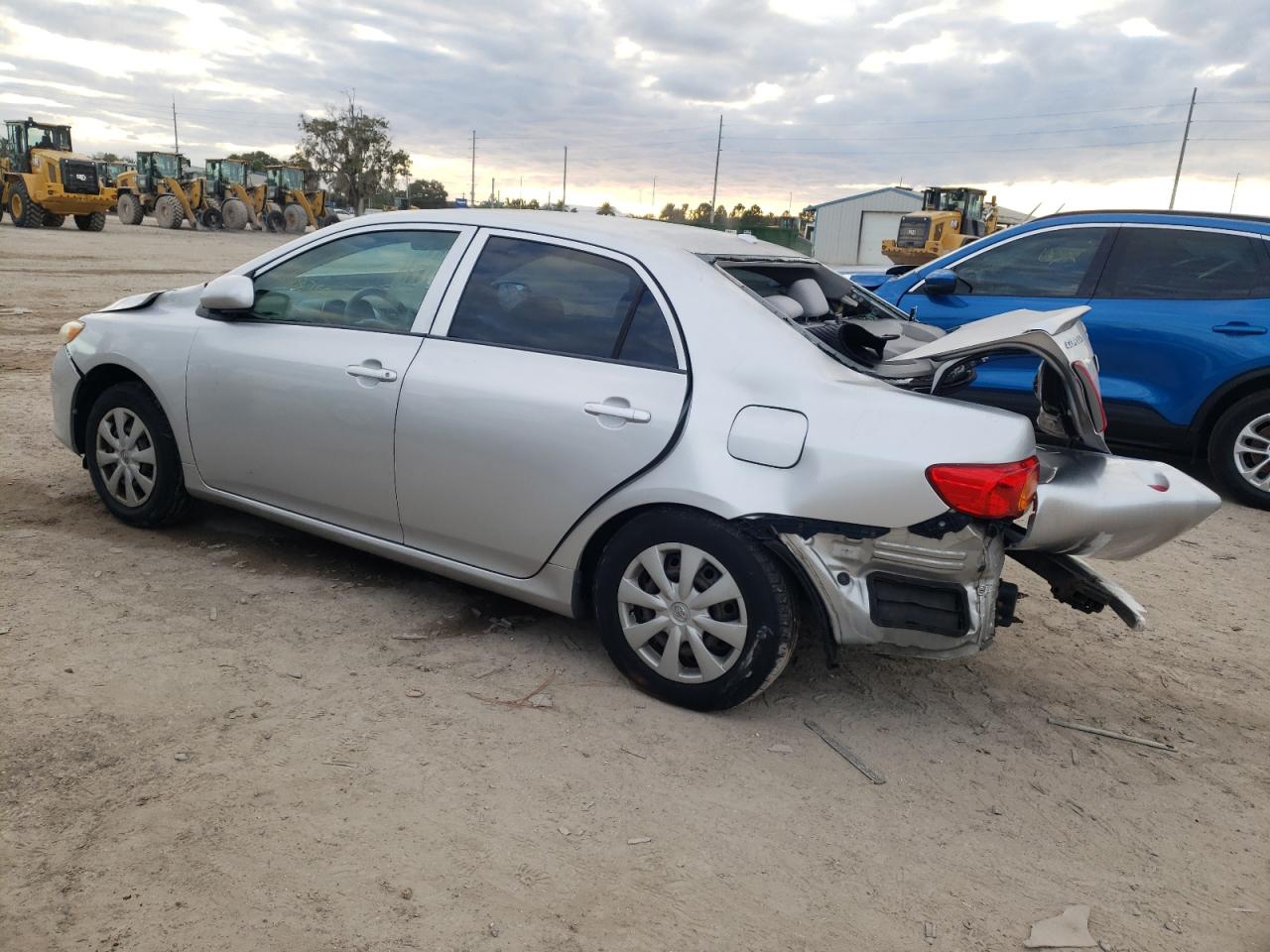 Image 2 of 2010 TOYOTA COROLLA BASE 2010 with VIN JTDBU4EE8AJ059950