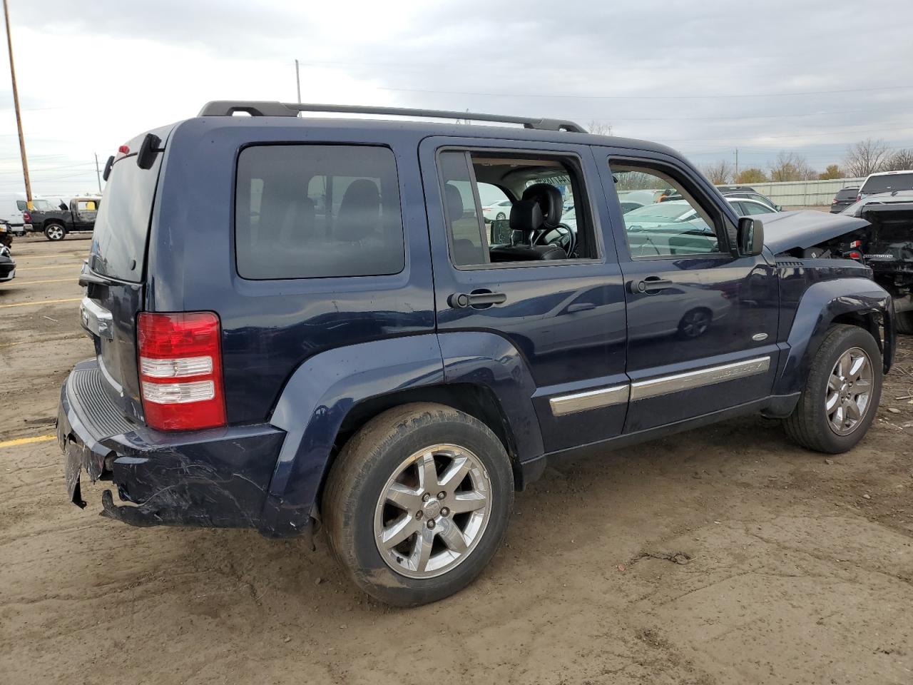 Obraz 3 z 2012 JEEP LIBERTY SPORT 2012 z VIN 1C4PJMAK5CW204197
