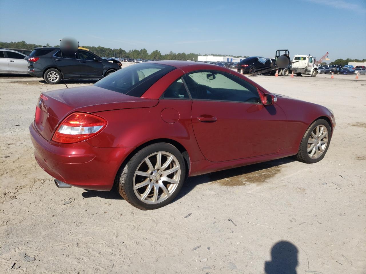 Image 3 of 2005 MERCEDES-BENZ SLK 350 2005 with VIN WDBWK56F15F048655
