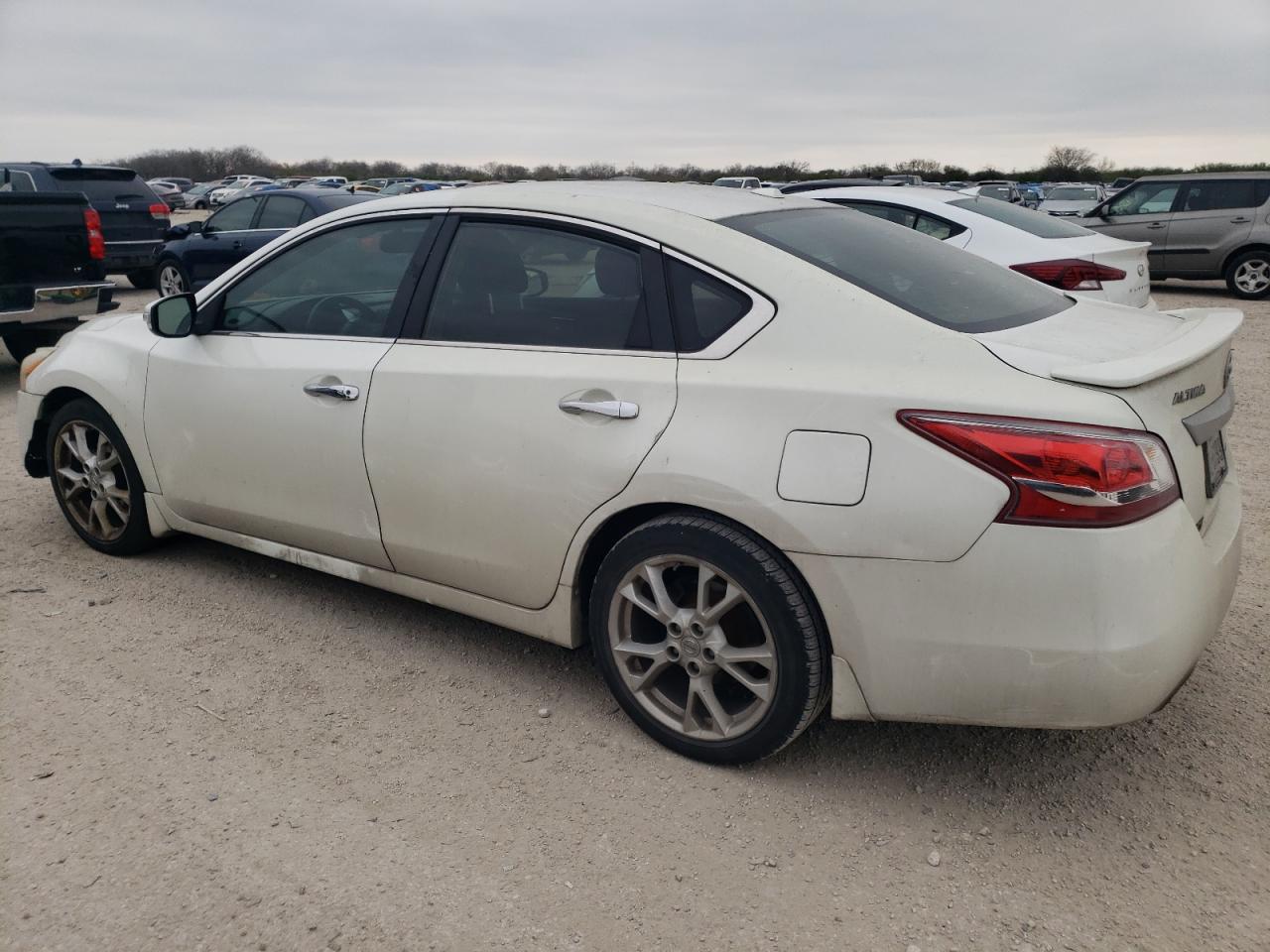 Изображение 2 2013 NISSAN ALTIMA 2.5 2013 с VIN 1N4AL3APXDN569395