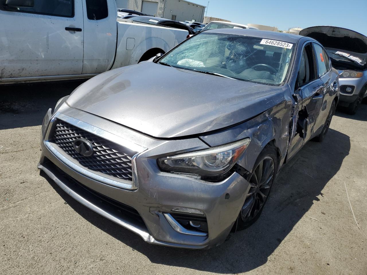 Изображение 2018 INFINITI Q50 LUXE 2018