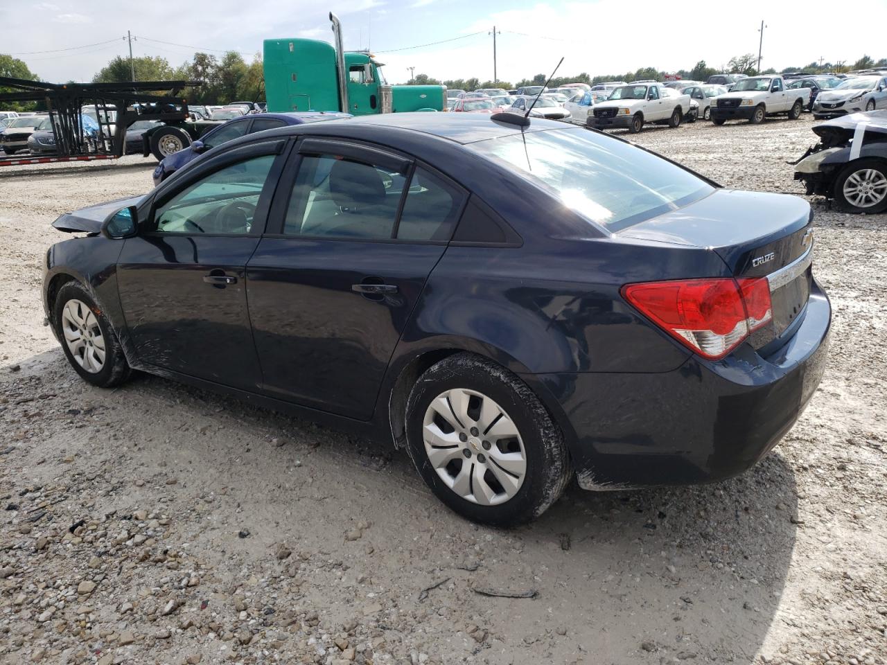 Obraz 2 z 2015 CHEVROLET CRUZE LS 2015 z VIN 1G1PA5SH1F7220333