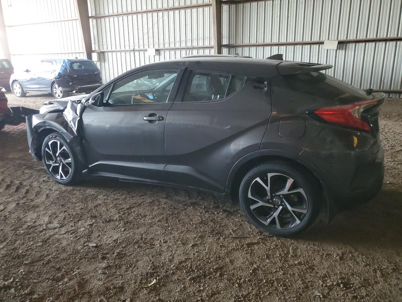 Image 2 of 2018 TOYOTA C-HR XLE 2018 with VIN NMTKHMBX3JR003684