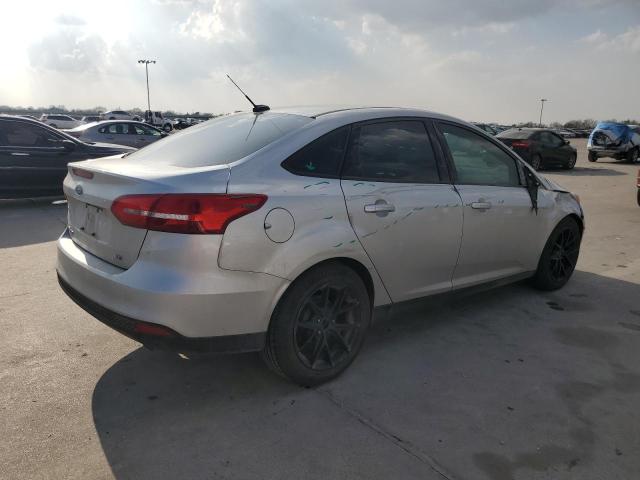 Image 3 of 2018 FORD FOCUS SE 2018 with VIN 1FADP3F23JL269266
