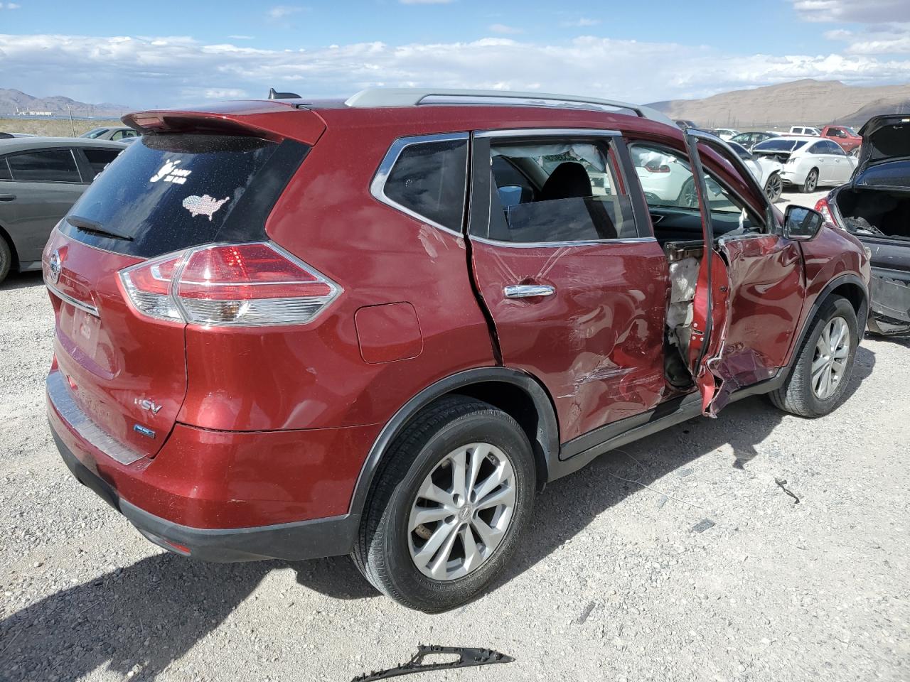 Image 3 of 2014 NISSAN ROGUE S 2014 with VIN 5N1AT2MT7EC773772