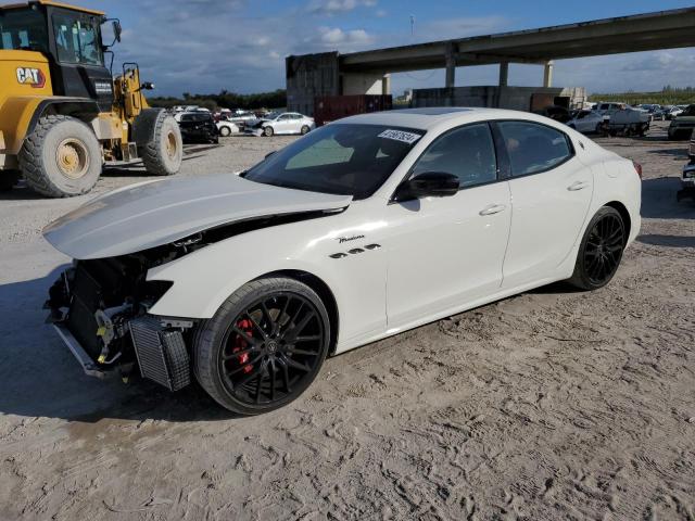 Obraz 2023 MASERATI GHIBLI MODENA 2023