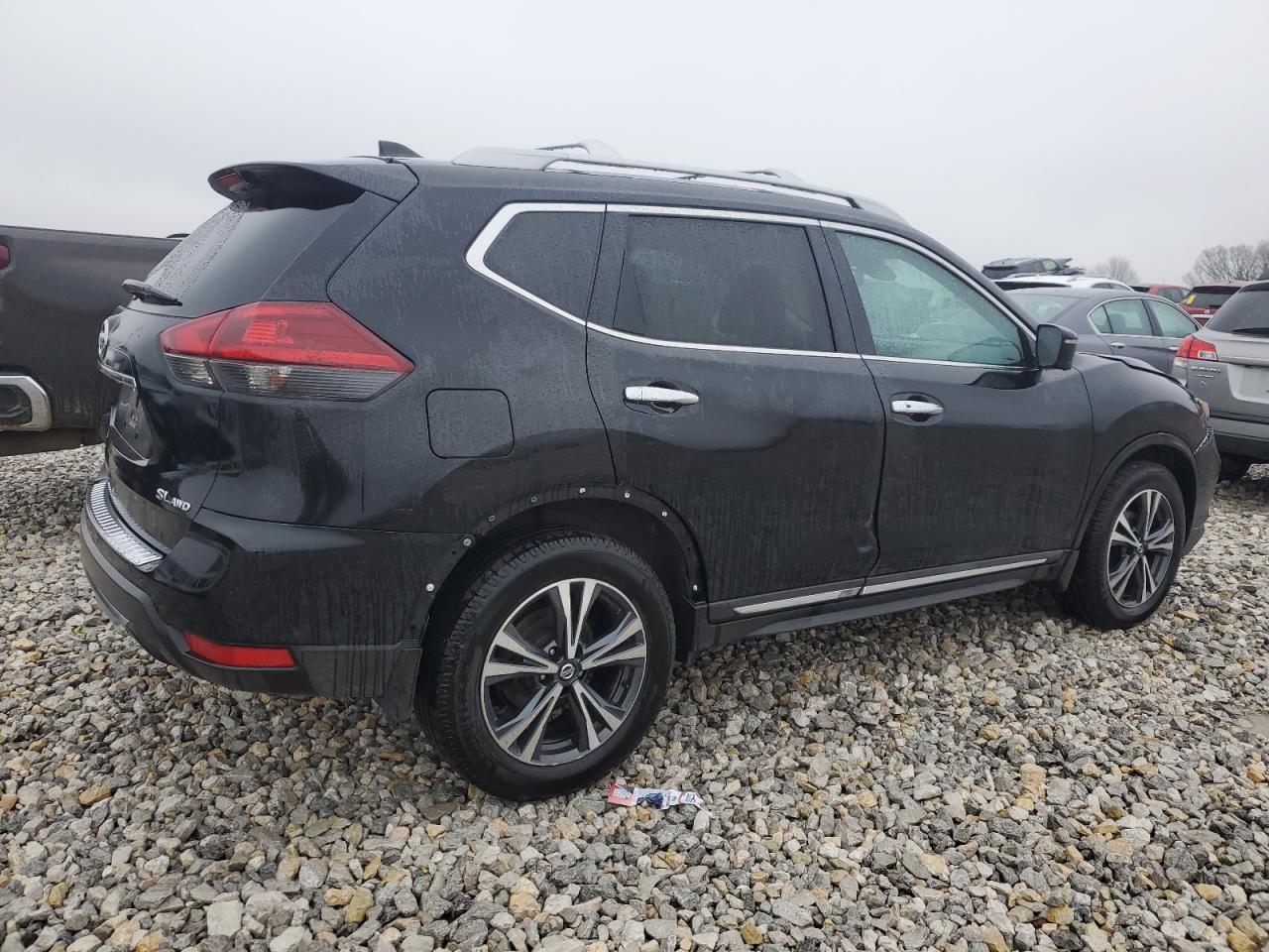 Image 3 of 2018 NISSAN ROGUE S 2018 with VIN 5N1AT2MV7JC761603