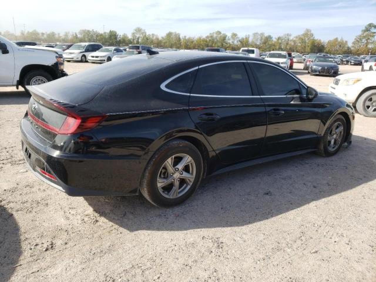 Obraz 3 z 2021 HYUNDAI SONATA SE 2021 z VIN 5NPEG4JA4MH071890