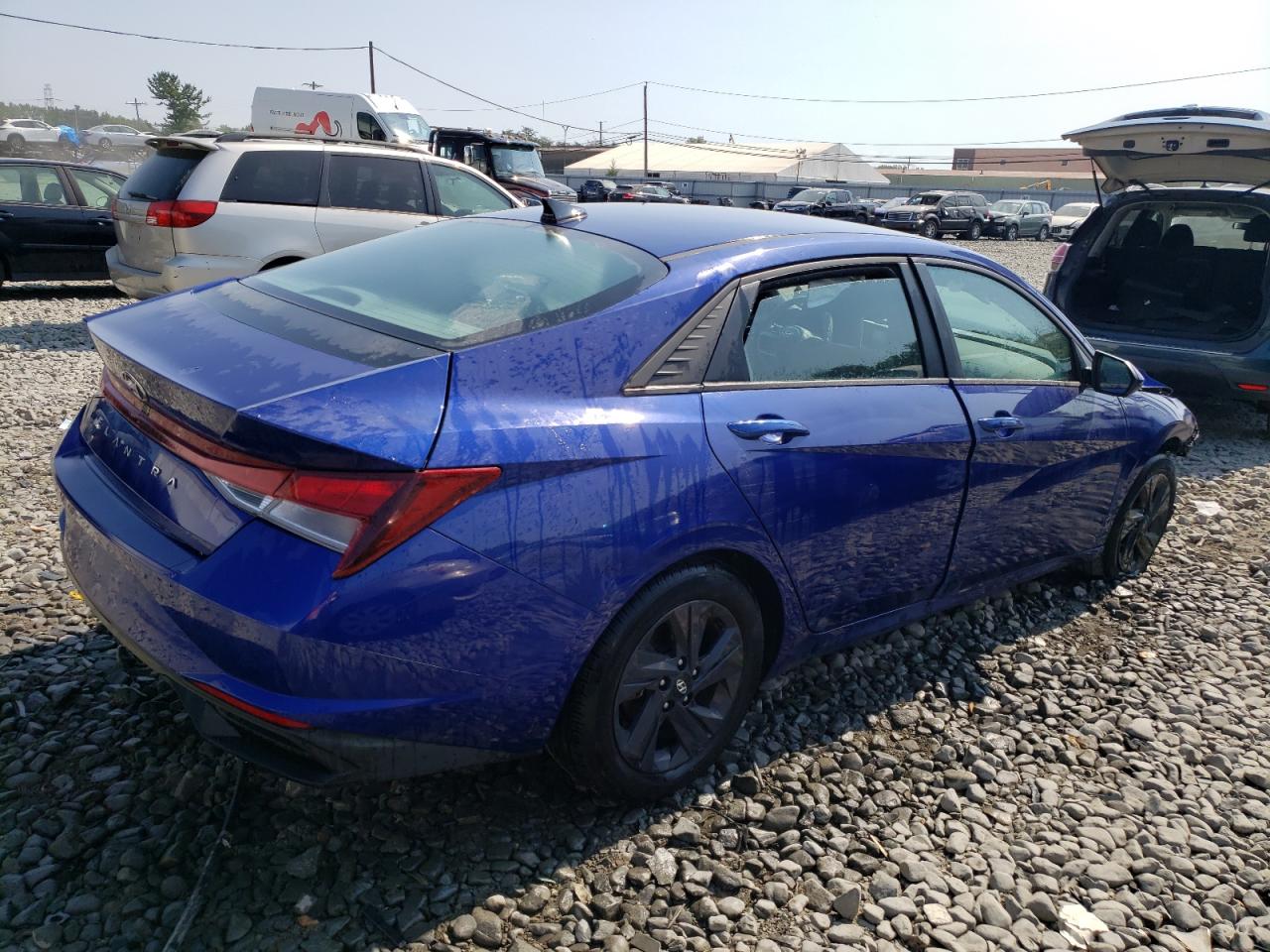 Image 3 of 2021 HYUNDAI ELANTRA SEL 2021 with VIN 5NPLM4AG4MH041907