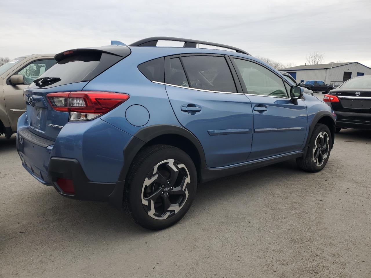 Изображение 3 2022 SUBARU CROSSTREK LIMITED 2022 с VIN JF2GTHMC9NH218876