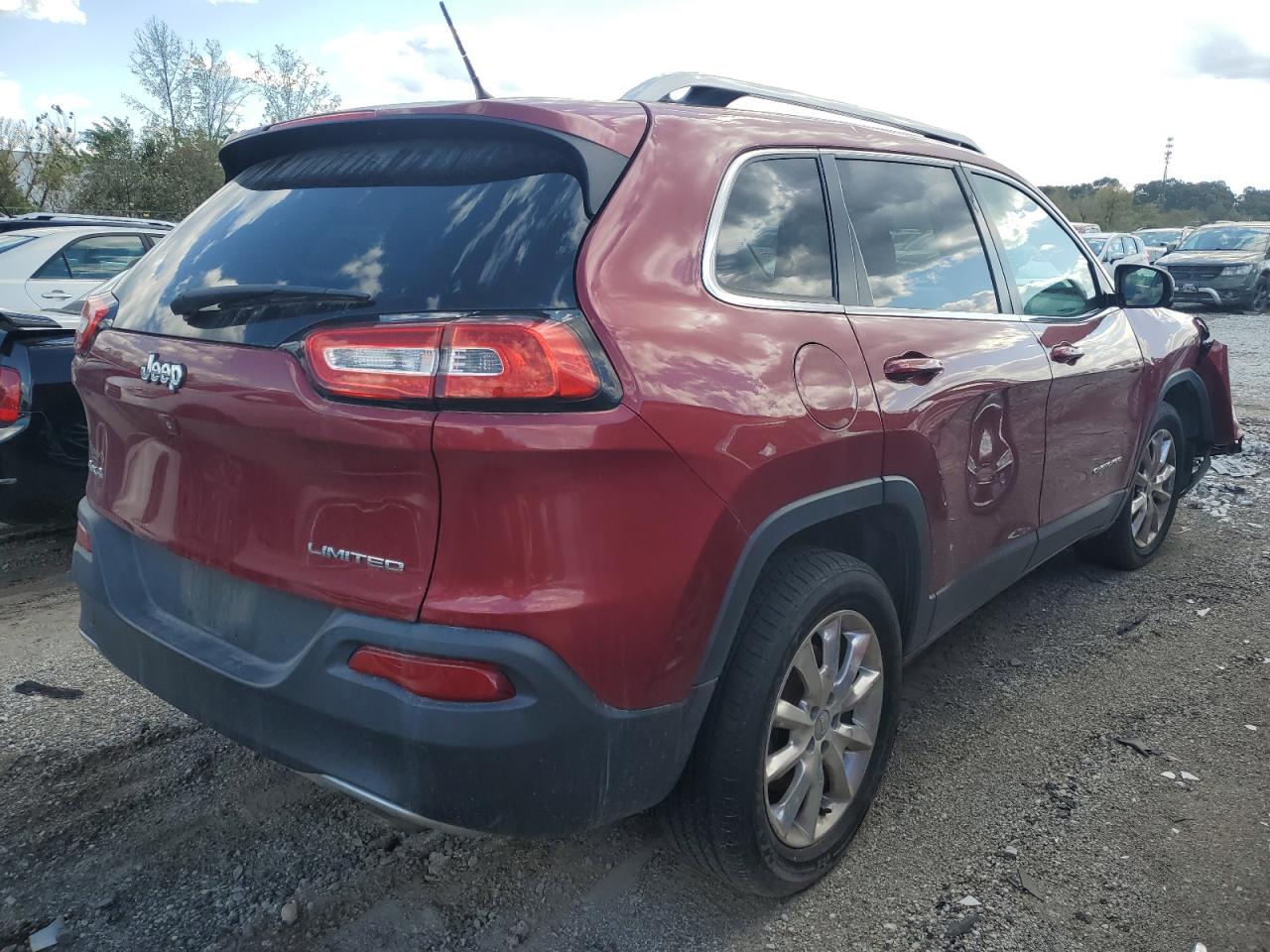 Image 3 of 2014 JEEP CHEROKEE LIMITED 2014 with VIN 1C4PJMDS0EW210116