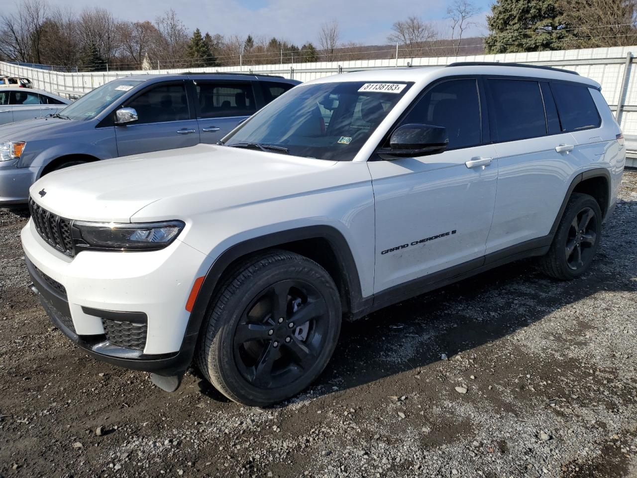 Изображение 2023 JEEP GRAND CHEROKEE L LAREDO 2023