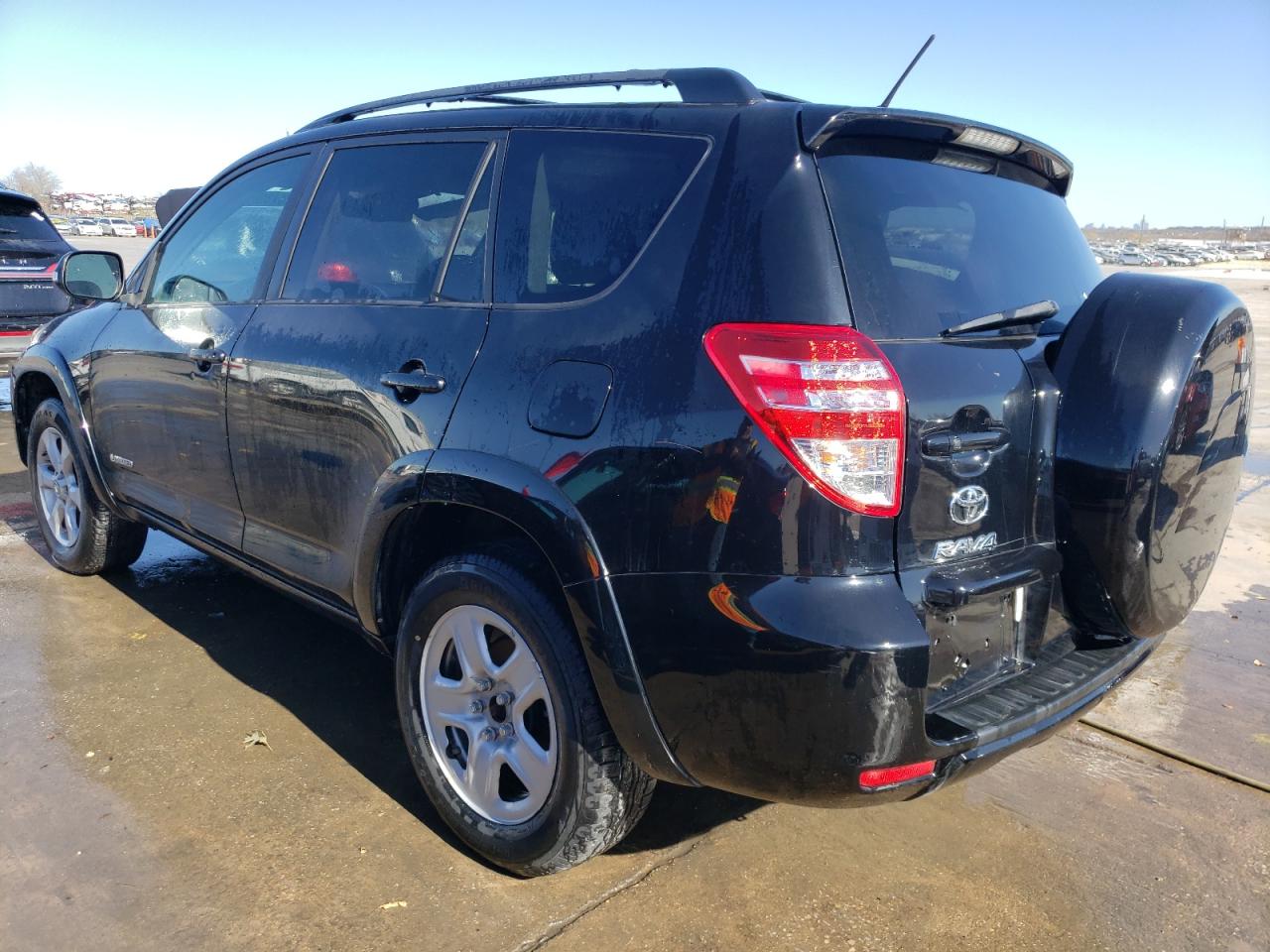 Image 2 of 2012 TOYOTA RAV4 LIMITED 2012 with VIN 2T3DF4DVXCW187955