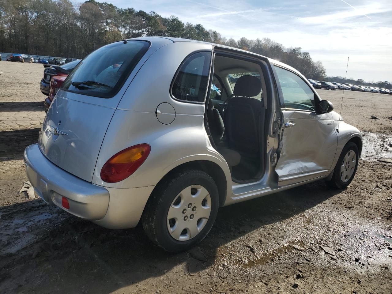 Image 3 of 2005 CHRYSLER PT CRUISER TOURING 2005 with VIN 3C4FY58B35T550048