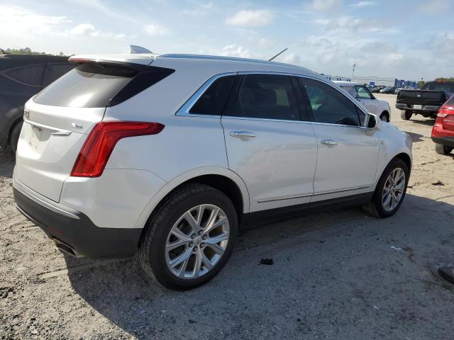 Image 3 of 2017 CADILLAC XT5 LUXURY 2017 with VIN 1GYKNBRS3HZ226738