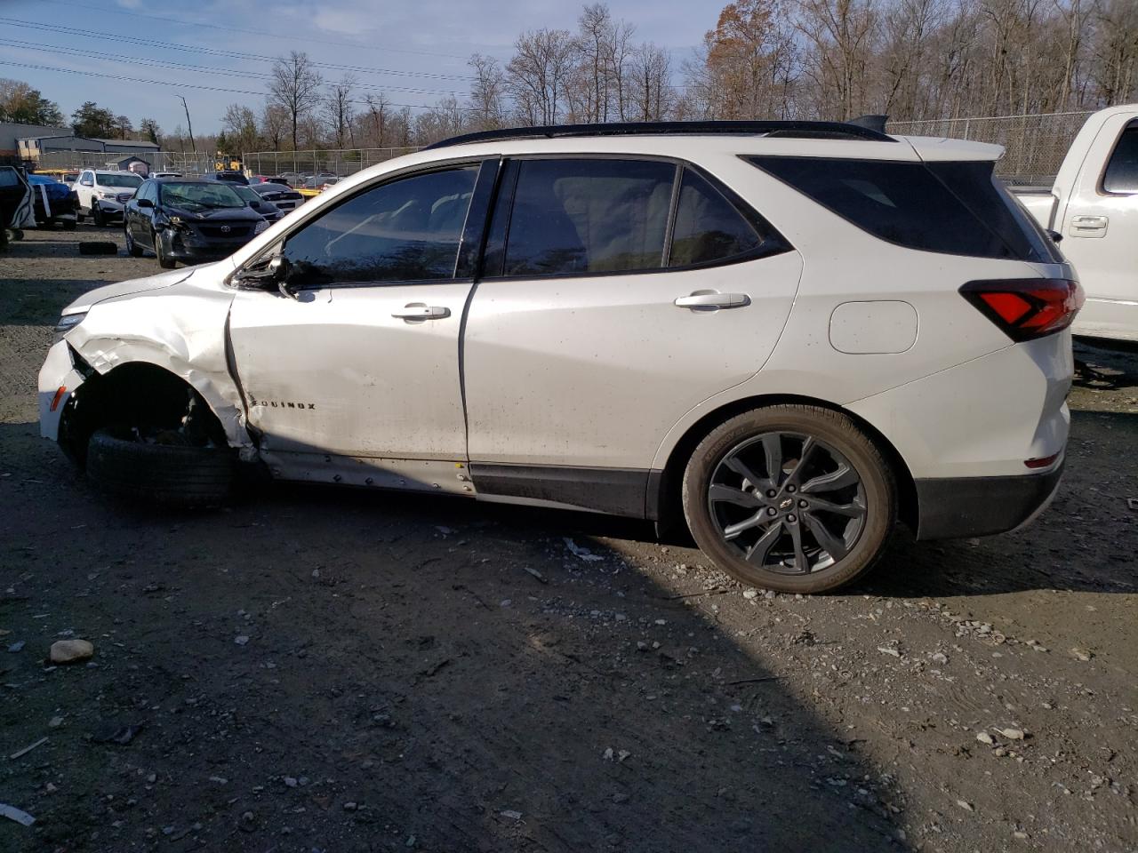 Изображение 2 2022 CHEVROLET EQUINOX RS 2022 с VIN 3GNAXMEVXNS163676