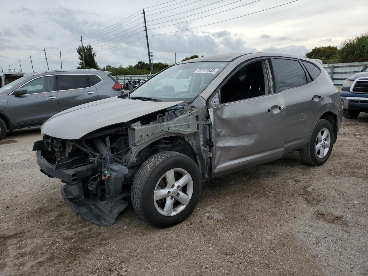 Image 1 of 2010 NISSAN ROGUE S 2010 with VIN JN8AS5MT6AW506211