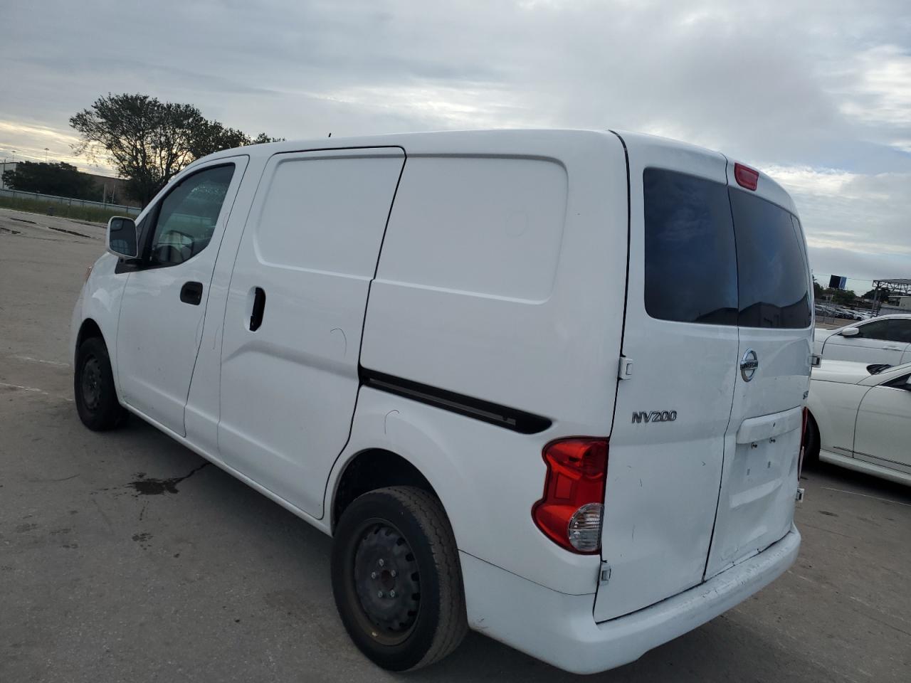 Изображение 2 2020 NISSAN NV200 2.5S 2020 с VIN 3N6CM0KN7LK694609