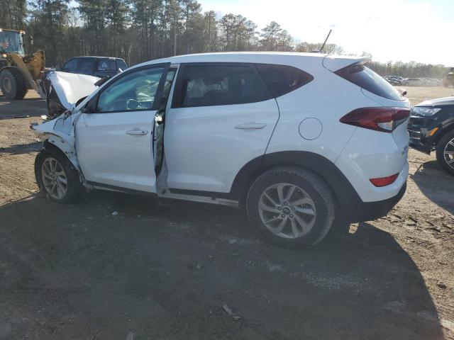 Изображение 2 2017 HYUNDAI TUCSON SE 2017 с VIN KM8J23A47HU584589