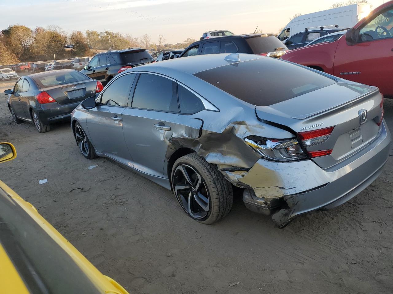 Obraz 2 z 2019 HONDA ACCORD SPORT 2019 z VIN 1HGCV1F35KA092985