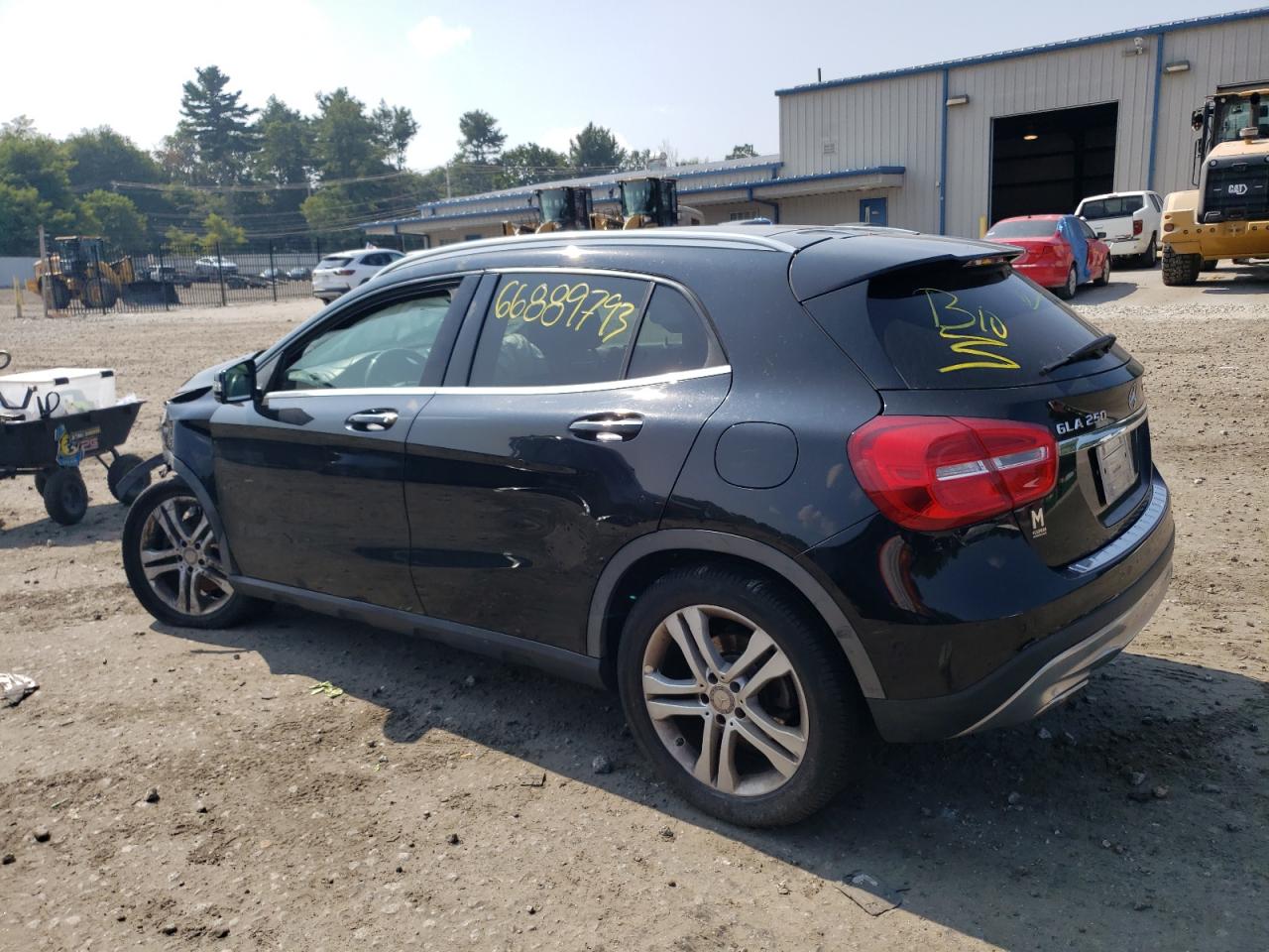Image 2 of 2015 MERCEDES-BENZ GLA 250 4MATIC 2015 with VIN WDCTG4GB5FJ086894