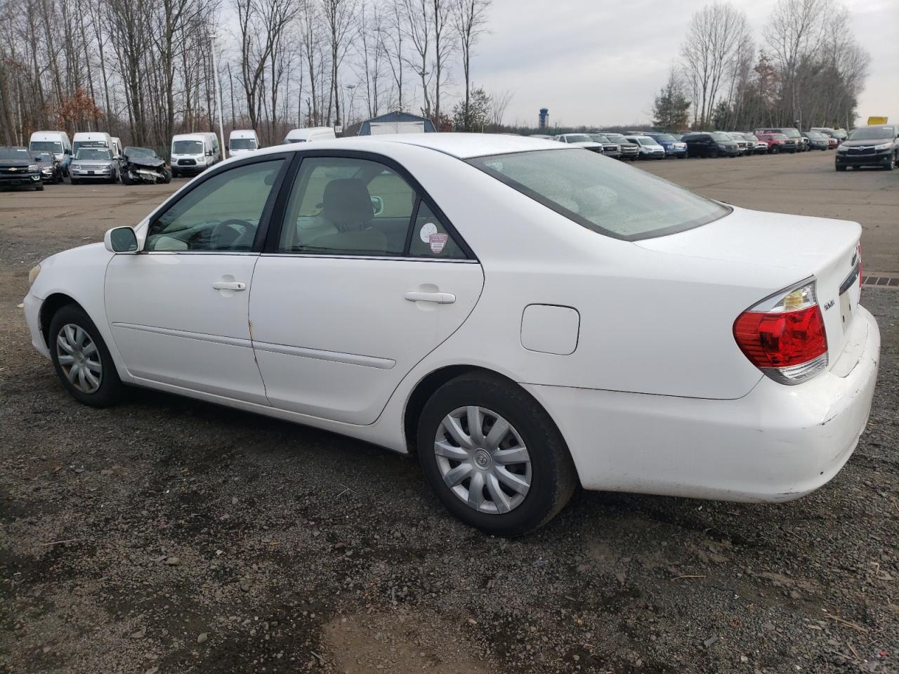 Image 2 of 2006 TOYOTA CAMRY LE 2006 with VIN 4T1BE32K16U742589