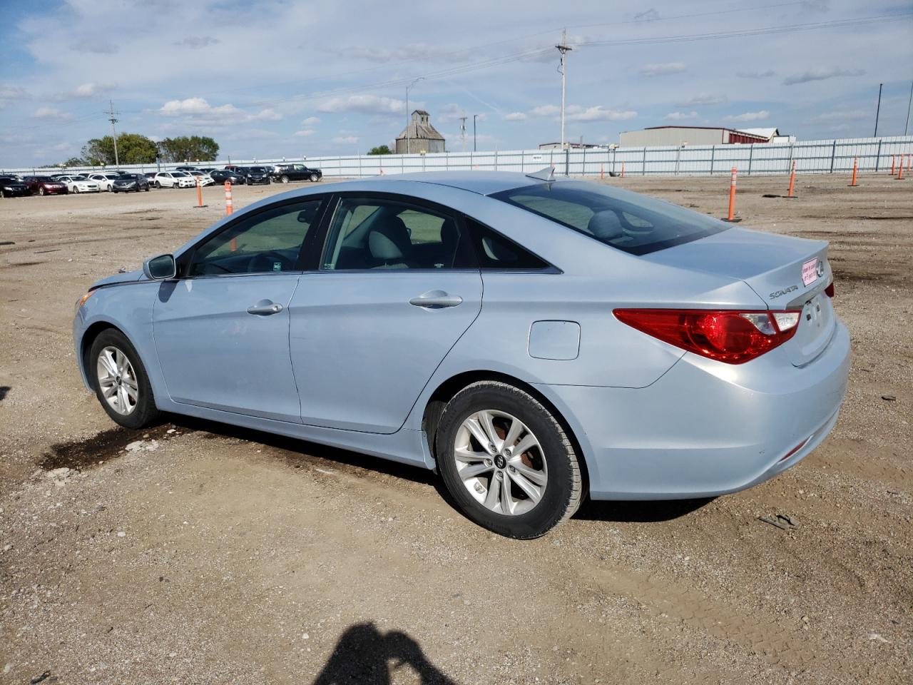 Obraz 2 z 2013 HYUNDAI SONATA GLS 2013 z VIN 5NPEB4AC9DH750313