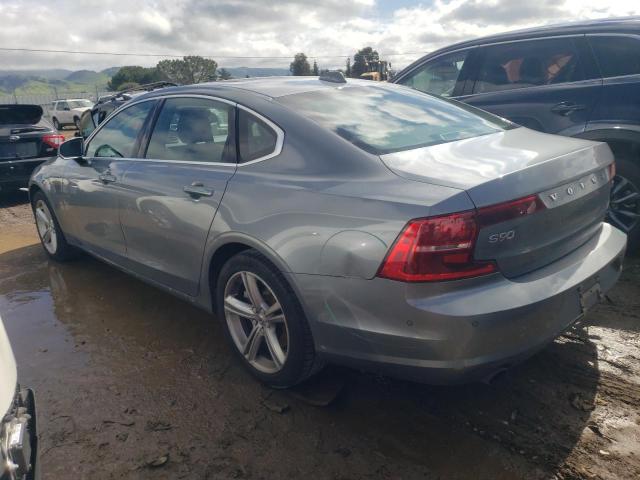 Obraz 2 z 2018 VOLVO S90 T5 MOMENTUM 2018 z VIN LVY982AK6JP024283