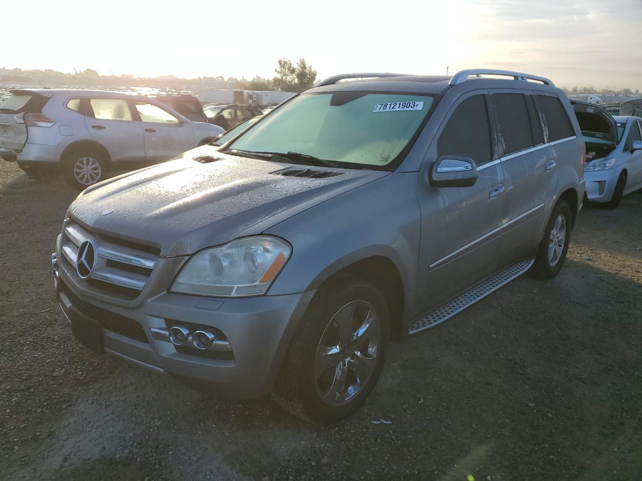 Изображение 1 2010 MERCEDES-BENZ GL 450 4MATIC 2010 с VIN 4JGBF7BE1AA542790