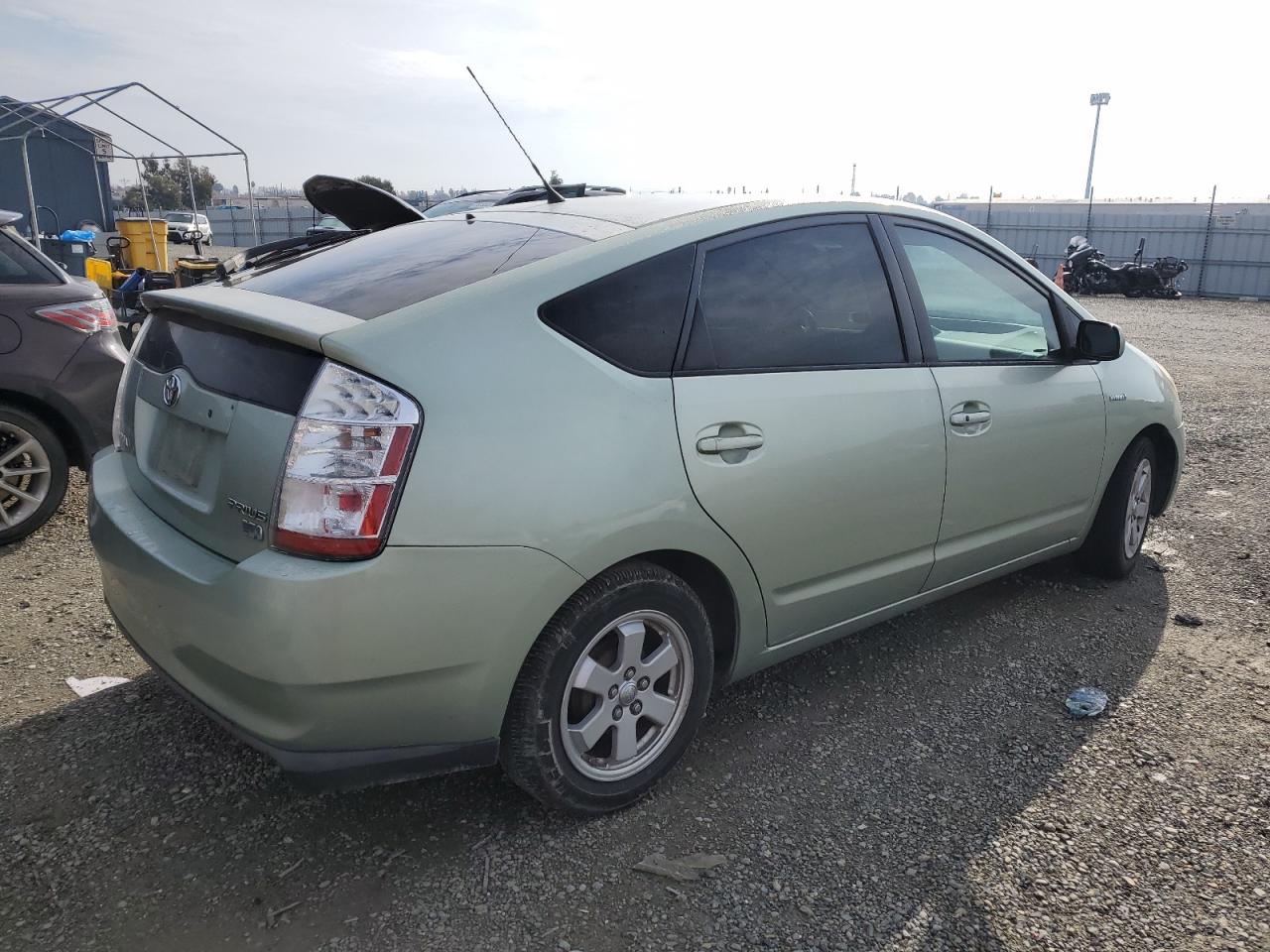 Изображение 3 2006 TOYOTA PRIUS  2006 с VIN JTDKB20U467533616