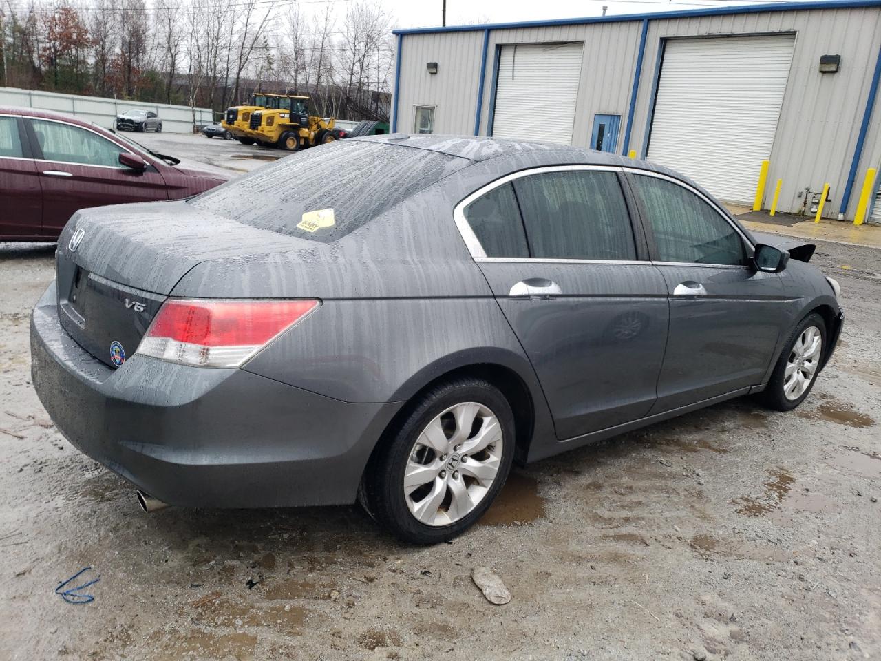 Image 3 of 2010 HONDA ACCORD EXL 2010 with VIN 1HGCP3F87AA009265
