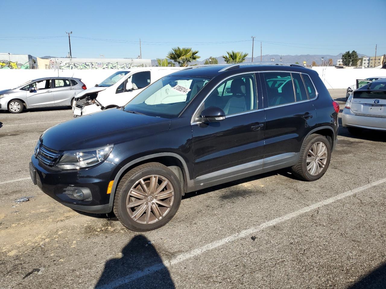 Obraz 2015 VOLKSWAGEN TIGUAN S 2015