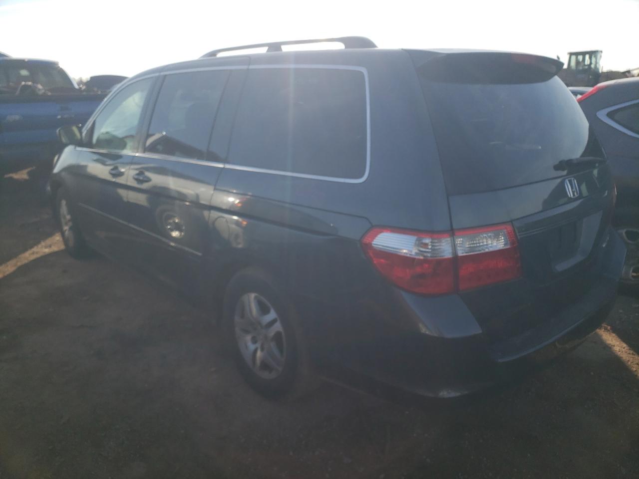 Image 2 of 2005 HONDA ODYSSEY EX 2005 with VIN 5FNRL38465B023637