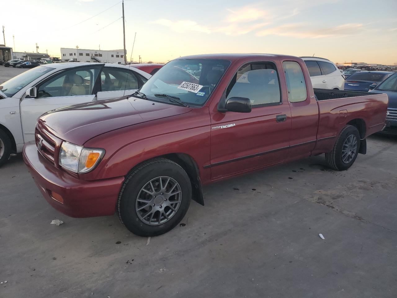 Изображение 1 1998 TOYOTA TACOMA XTRACAB 1998 с VIN 4TAVL52N1WZ007395