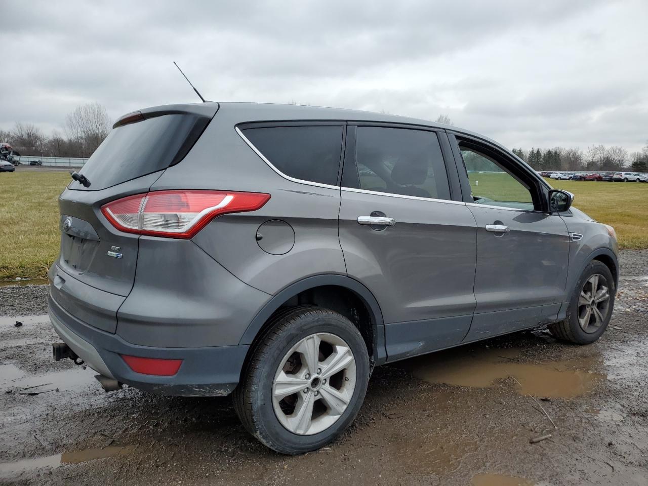 Image 3 of 2014 FORD ESCAPE SE 2014 with VIN 1FMCU9G94EUA26414