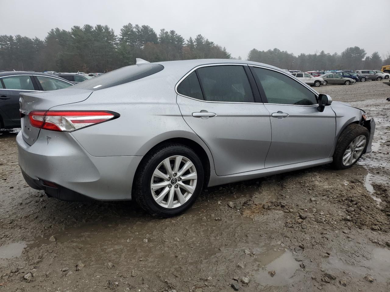 Изображение 3 2019 TOYOTA CAMRY L 2019 с VIN 4T1B11HK3KU179207