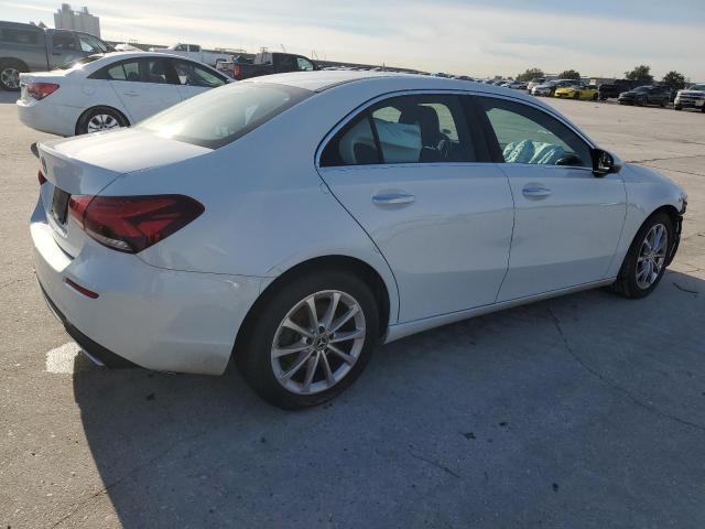 Image 3 of 2020 MERCEDES-BENZ A 220 2020 with VIN WDD3G4EB0LW038328
