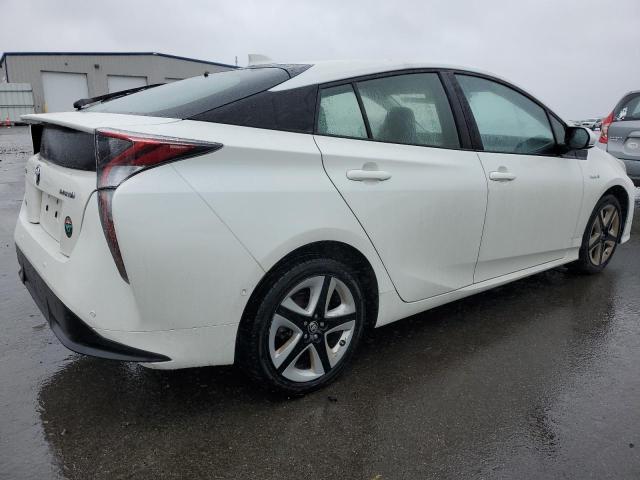 Image 3 of 2017 TOYOTA PRIUS  2017 with VIN JTDKARFUXH3530779