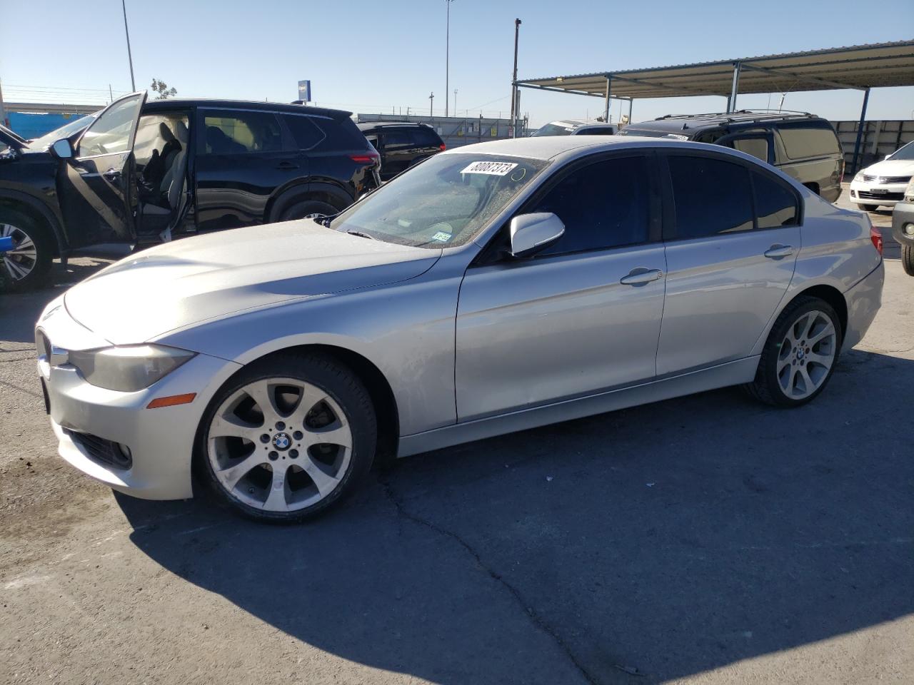 Obraz 1 z 2013 BMW 328 I SULEV 2013 z VIN WBA3C1C50DF443380