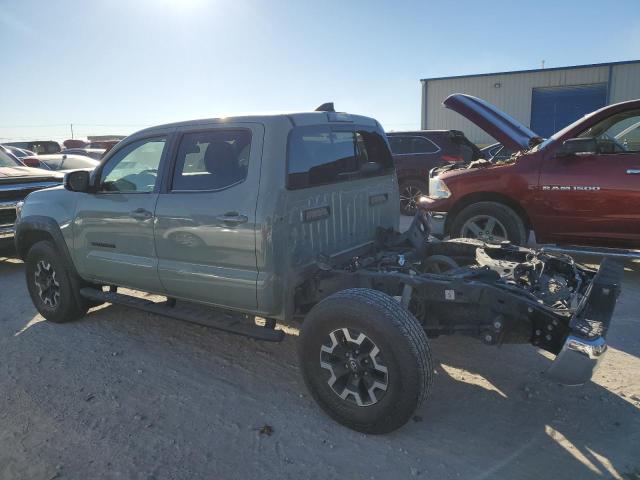 Изображение 2 2022 TOYOTA TACOMA DOUBLE CAB 2022 с VIN 3TMCZ5AN1NM512851