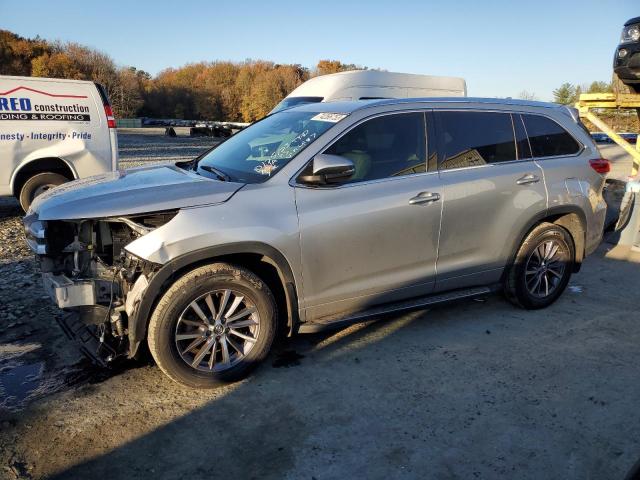 Image 1 of 2018 TOYOTA HIGHLANDER SE 2018 with VIN 5TDJZRFH0JS534187