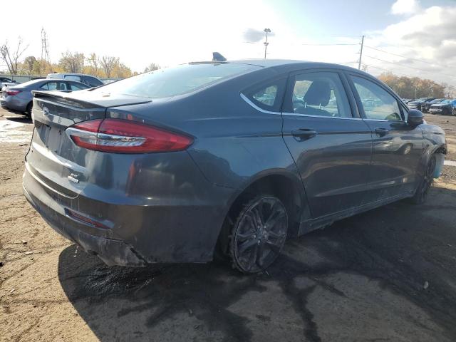 Image 3 of 2020 FORD FUSION SE 2020 with VIN 3FA6P0HDXLR219927