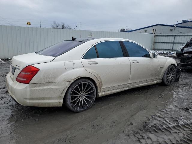Obraz 3 z 2010 MERCEDES-BENZ S 550 4MATIC 2010 z VIN WDDNG8GB1AA327998