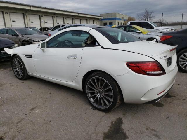 Image 2 of 2019 MERCEDES-BENZ SLC 300 2019 with VIN WDDPK3JA5KF158020