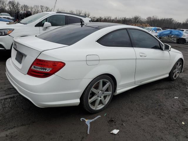 Image 3 of 2014 MERCEDES-BENZ C 250 2014 with VIN WDDGJ4HB2EG192082