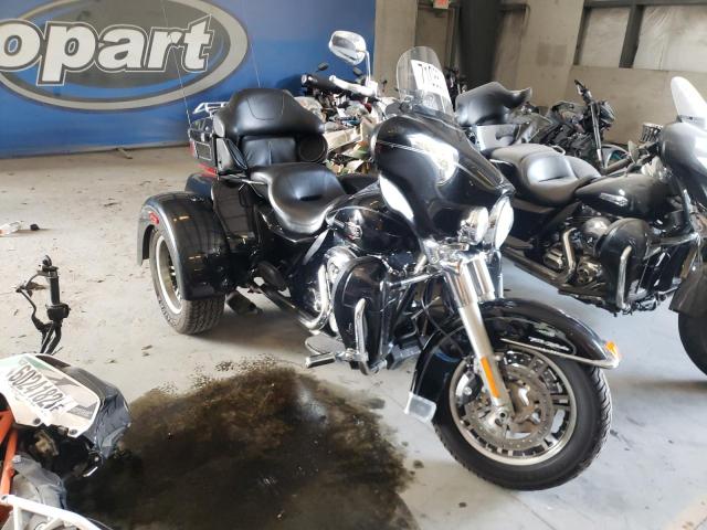 Image 1 of 2013 HARLEY-DAVIDSON FLHTCUTG TRI GLIDE ULTRA CLASSIC 2013 with VIN 1HD1MAM13DB856550